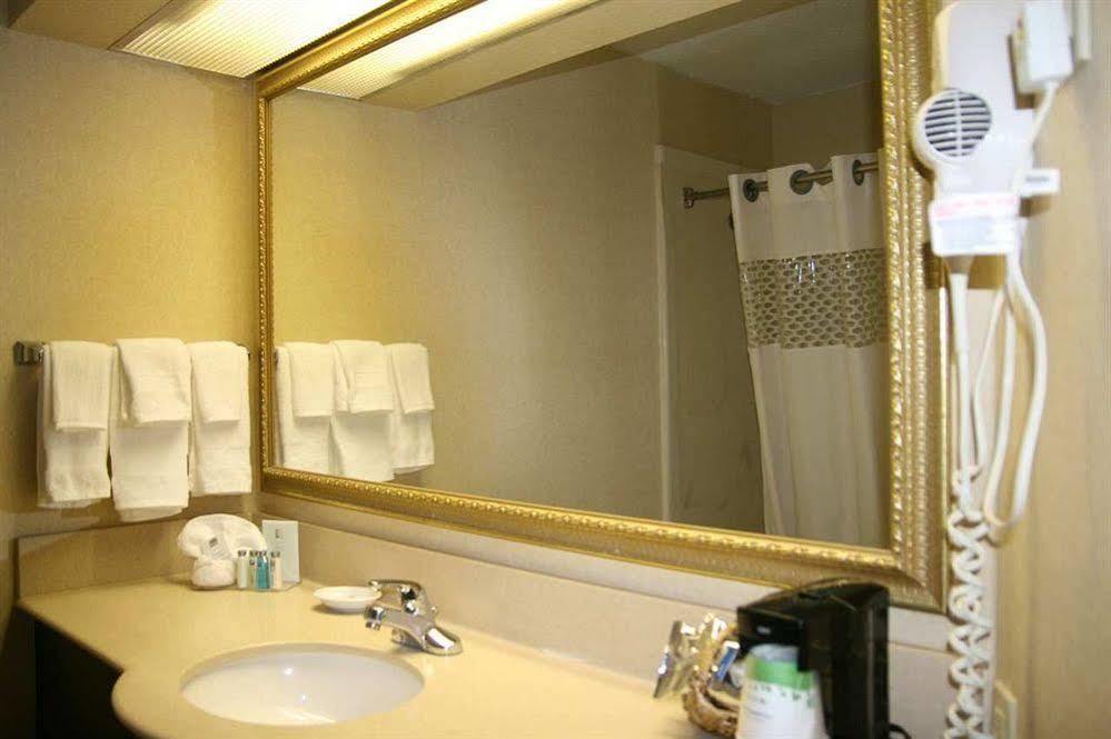 Quality Inn & Suites Searcy I-67 Zimmer foto